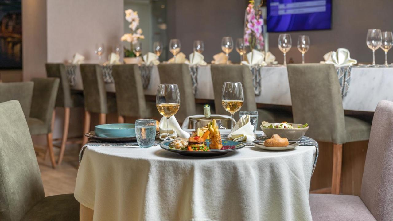 Golden Tulip El Mechtel Tunis