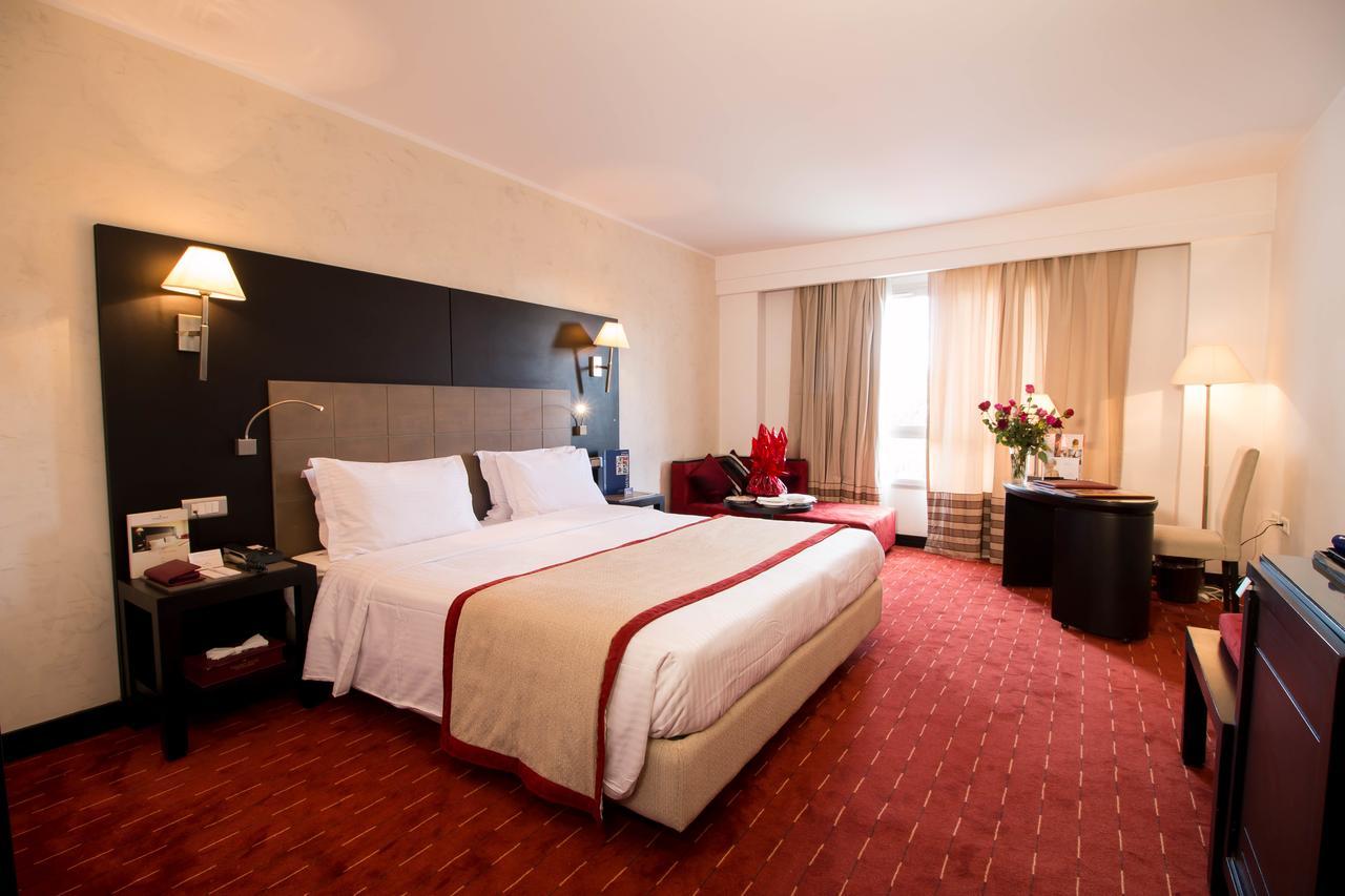 Golden Tulip El Mechtel Hotel