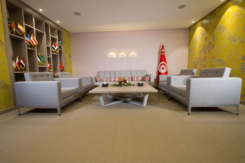 Golden Tulip El Mechtel 4* Tunis